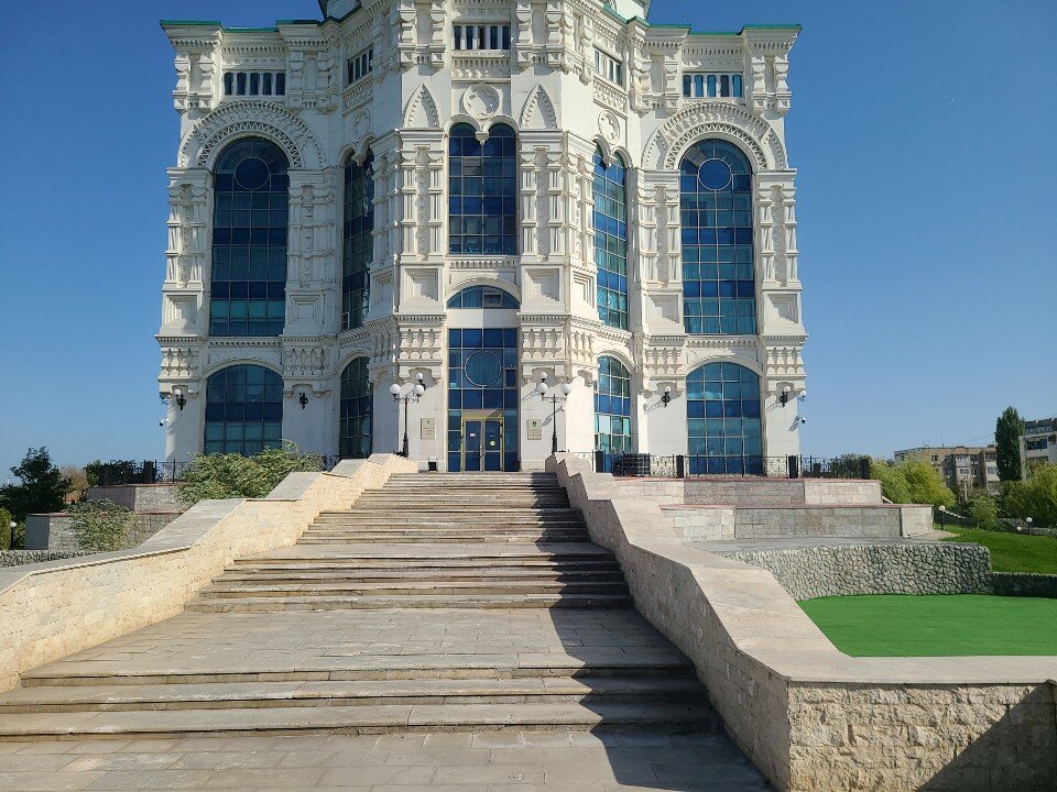 Фото Театральная