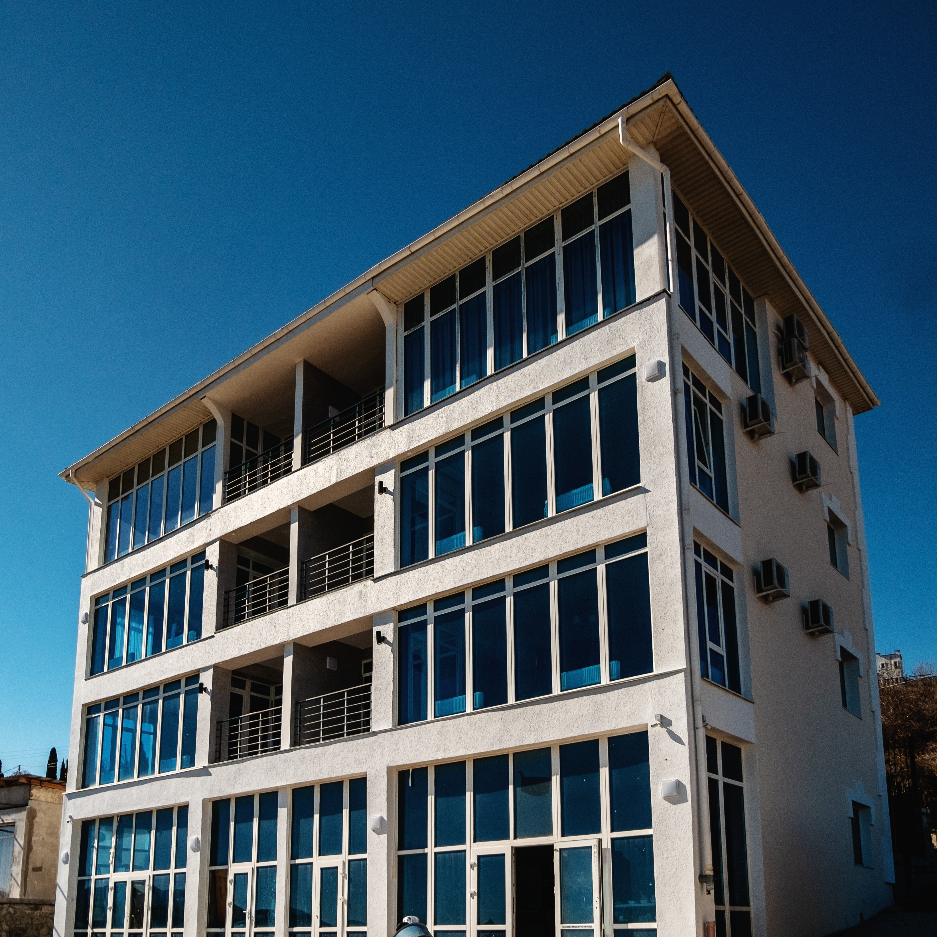 Фото Avalon Apartments