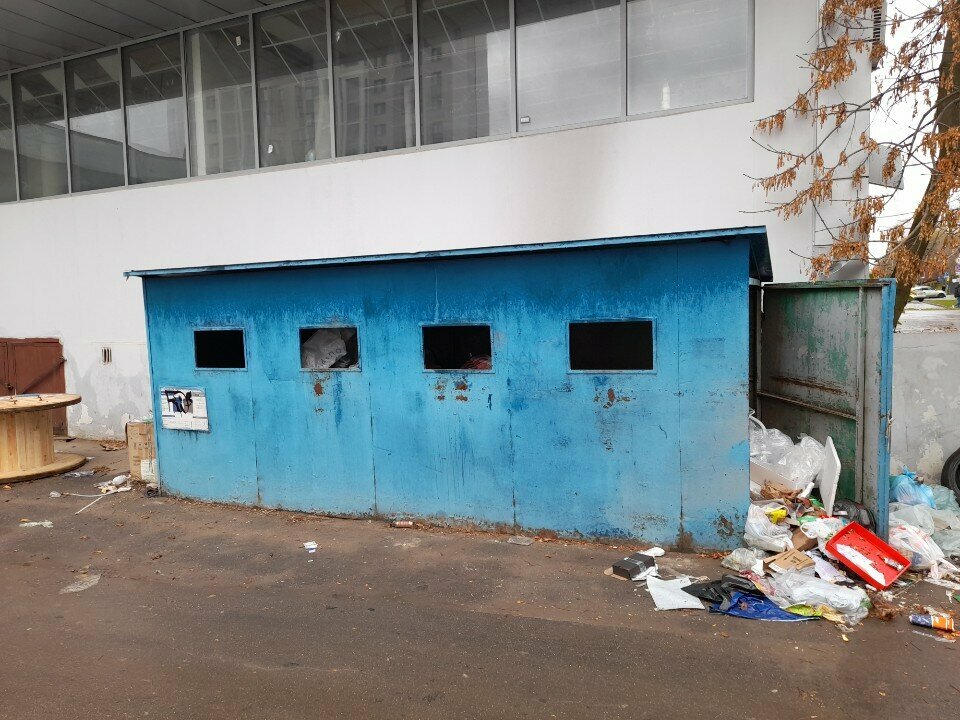 Waste sorting Waste sorting, Moscow, photo