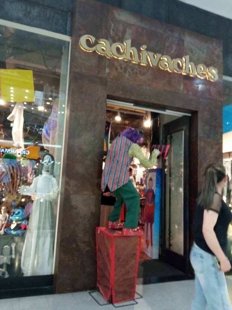Clothing store Cachivaches, Bogota, photo