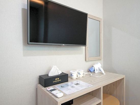 Фото K-Guesthouse Premium Nampo 1