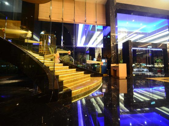 Фото The Light Hotel Penang