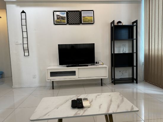 Фото Summer Suites Klcc by Luna