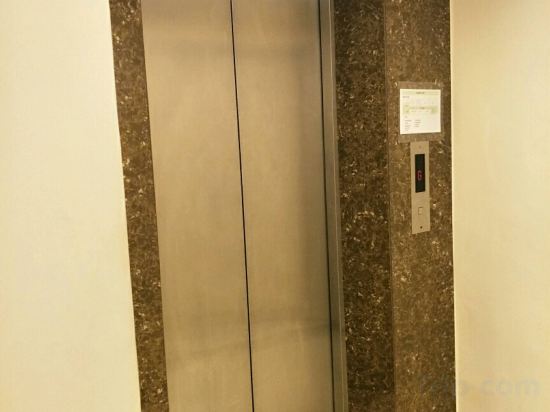 Фото Hotel A-One