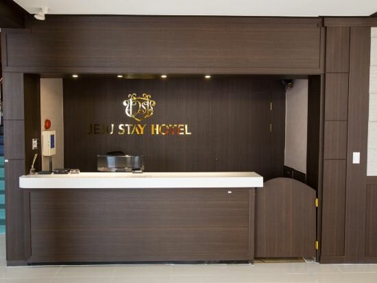 Фото Jeju Stay Hotel