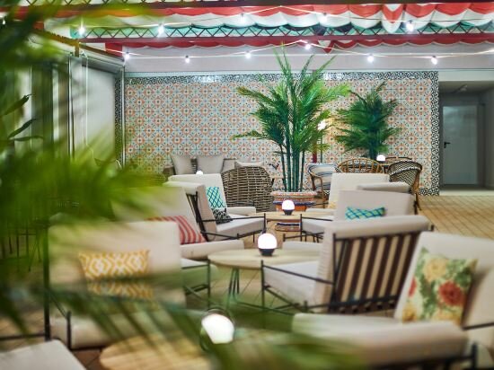 Фото Hesperia Sevilla