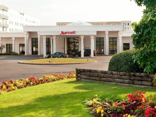 Гостиница Paris Marriott Charles de Gaulle Airport Hotel в Сарселе