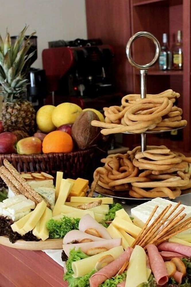 Фото Galaxy Hotel