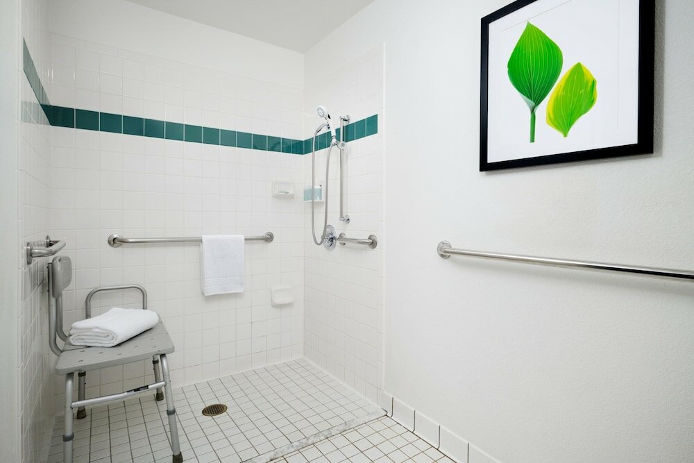 Фото Fairfield Inn & Suites by Marriott San Francisco San Carlos