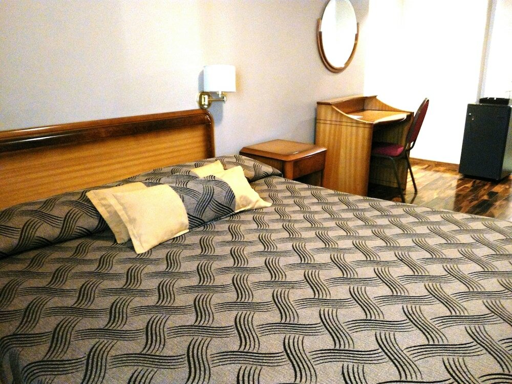 Фото Tritone Hotel