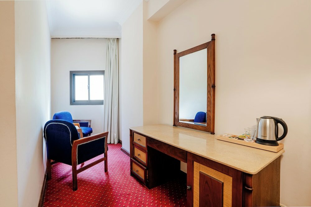 Фото Om Kolthoom Hotel & Tower