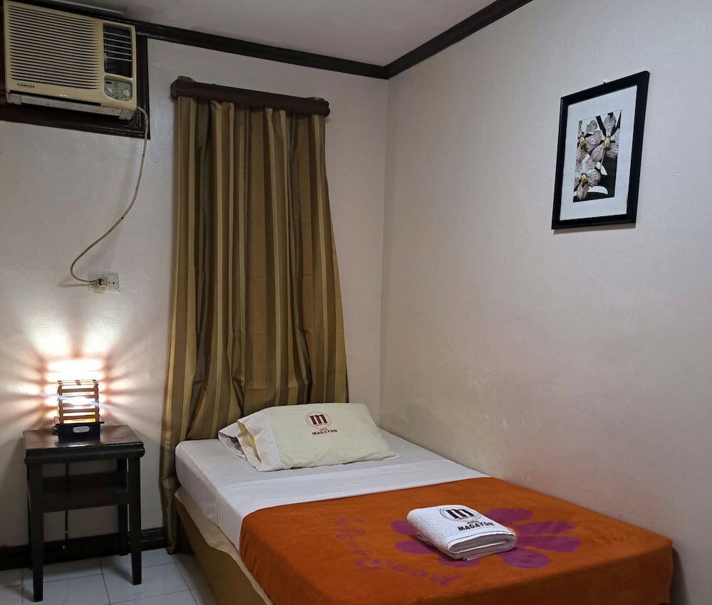 Фото Magayon Hotel