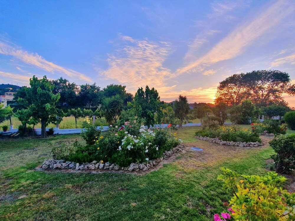 Фото Erofili Hotel