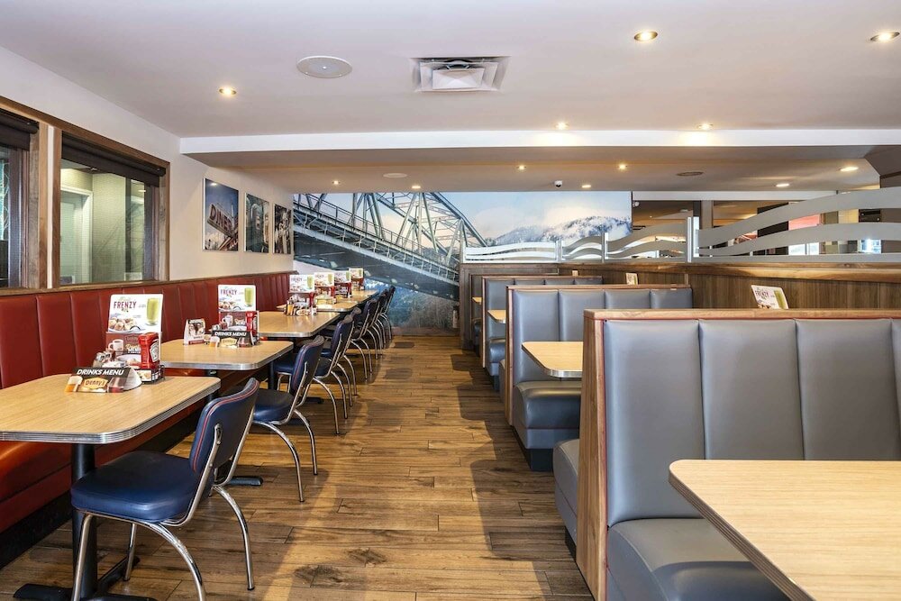 Фото Sandman Hotel Terrace