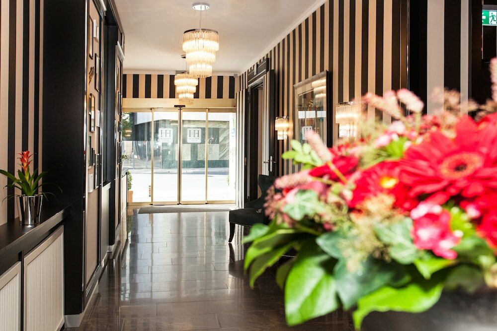 Фото Favored Hotel Domicil