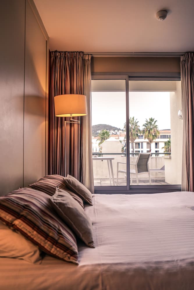 Фото Hotel des Palmiers