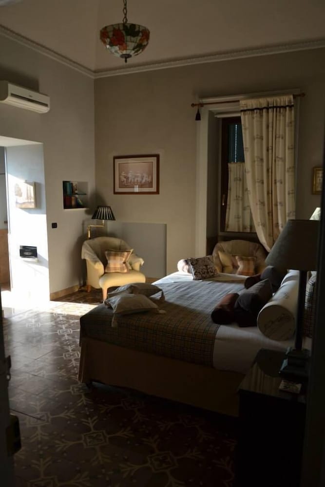 Фото Palazzo Muro Leccese Relais De Charme