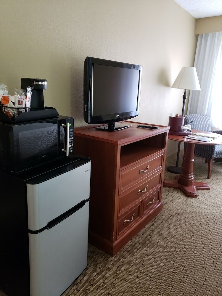 Фото Clarion Hotel Conference Center - North