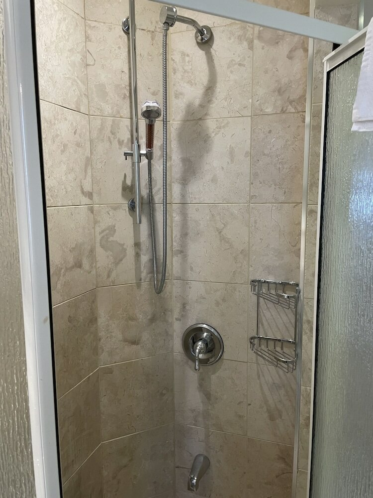 Фото Parc Suites Hotel