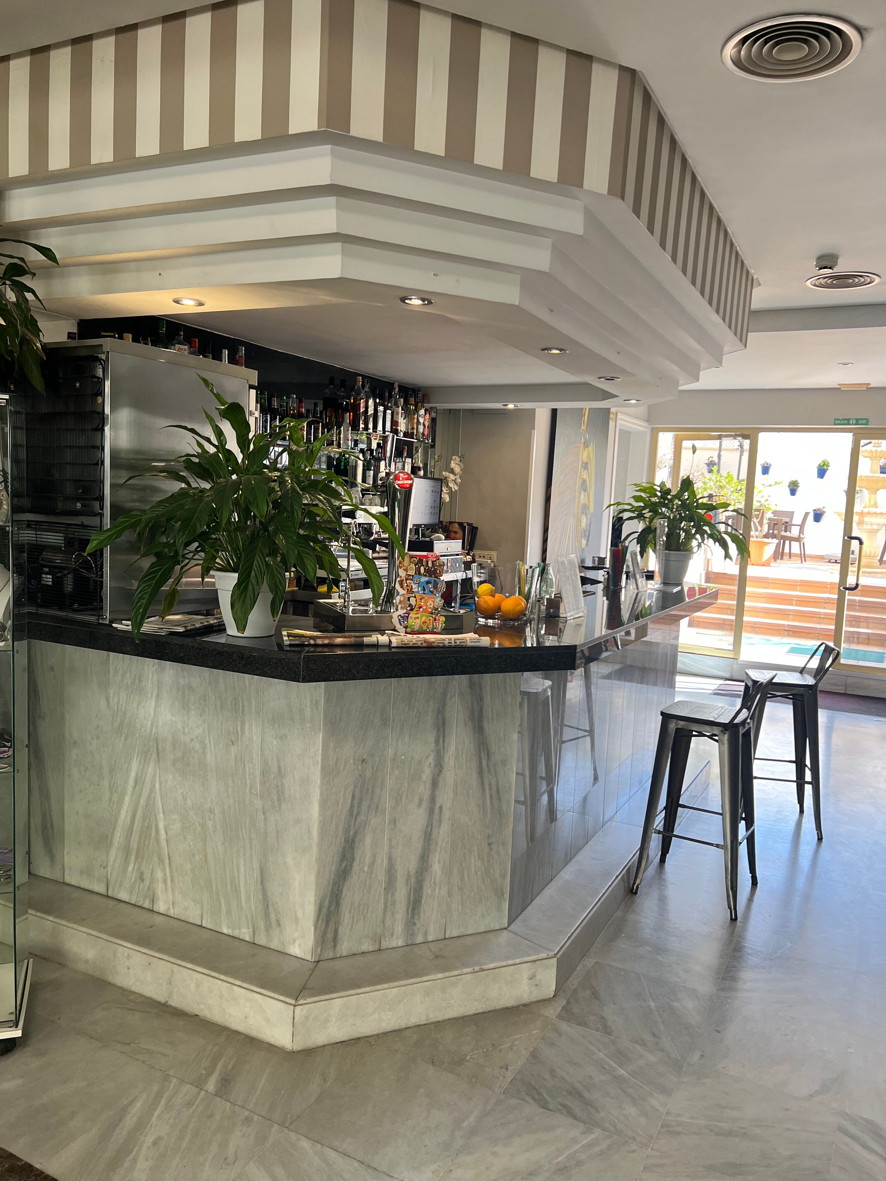 Фото Hotel El Faro Marbella