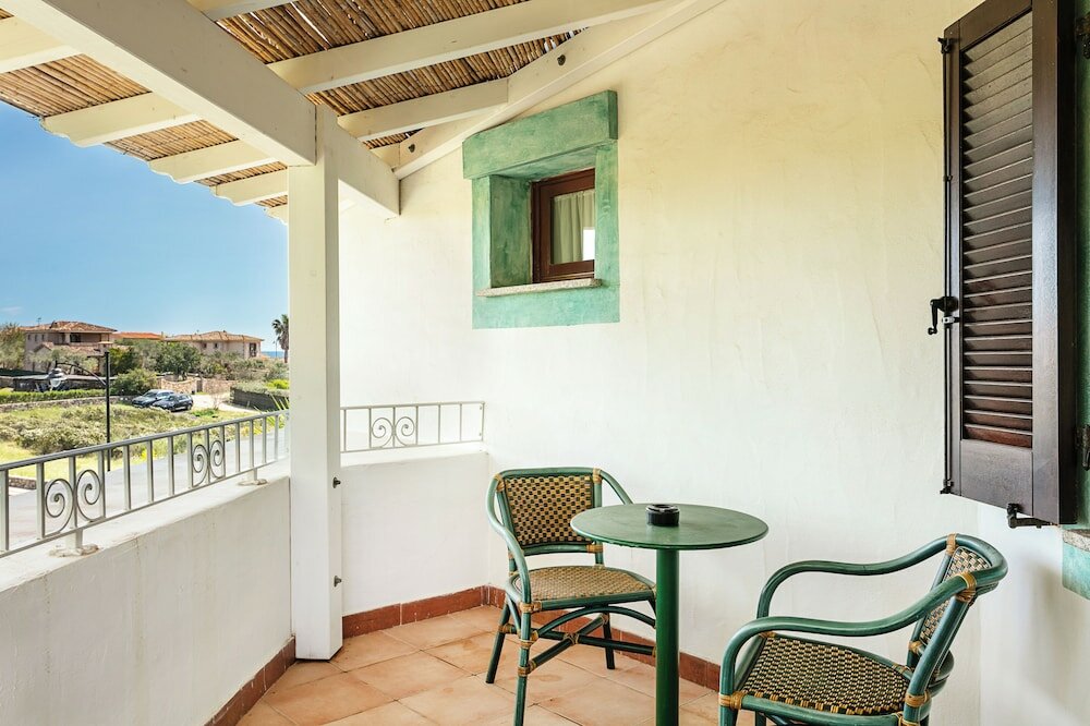 Фото Hotel Stefania Boutique Hotel by the Beach