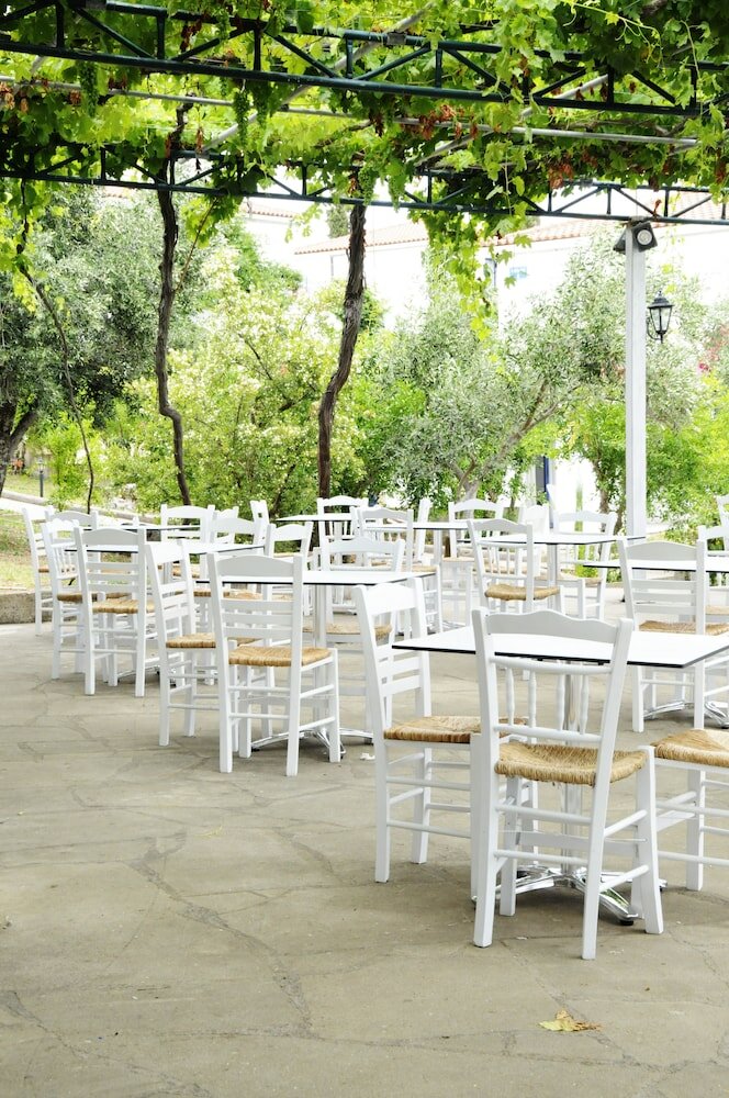 Фото Sunrise Village Beach