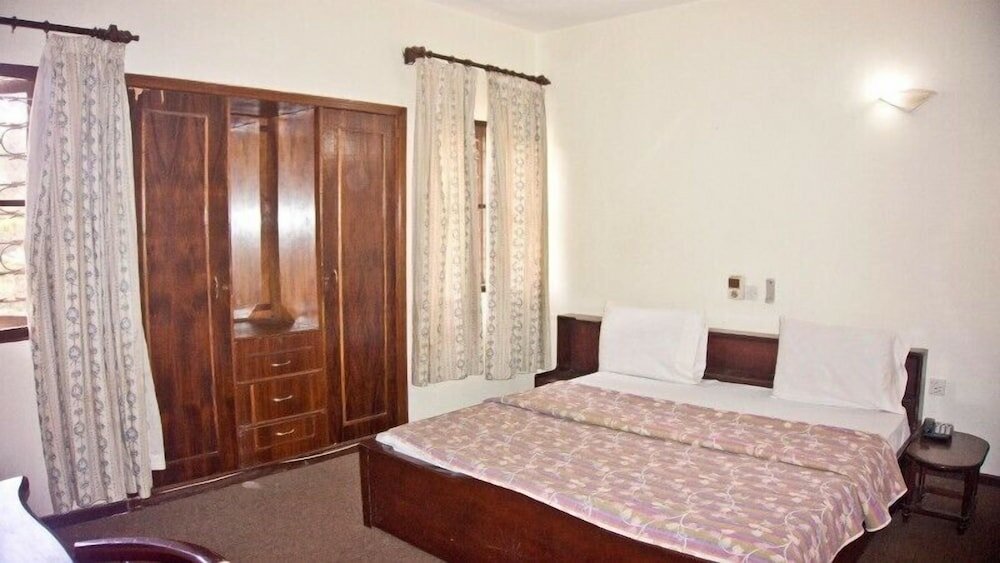 Фото Pekan Hotel