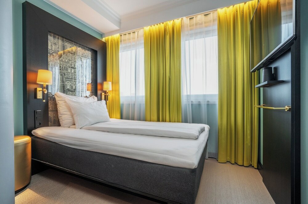 Фото отеля 3