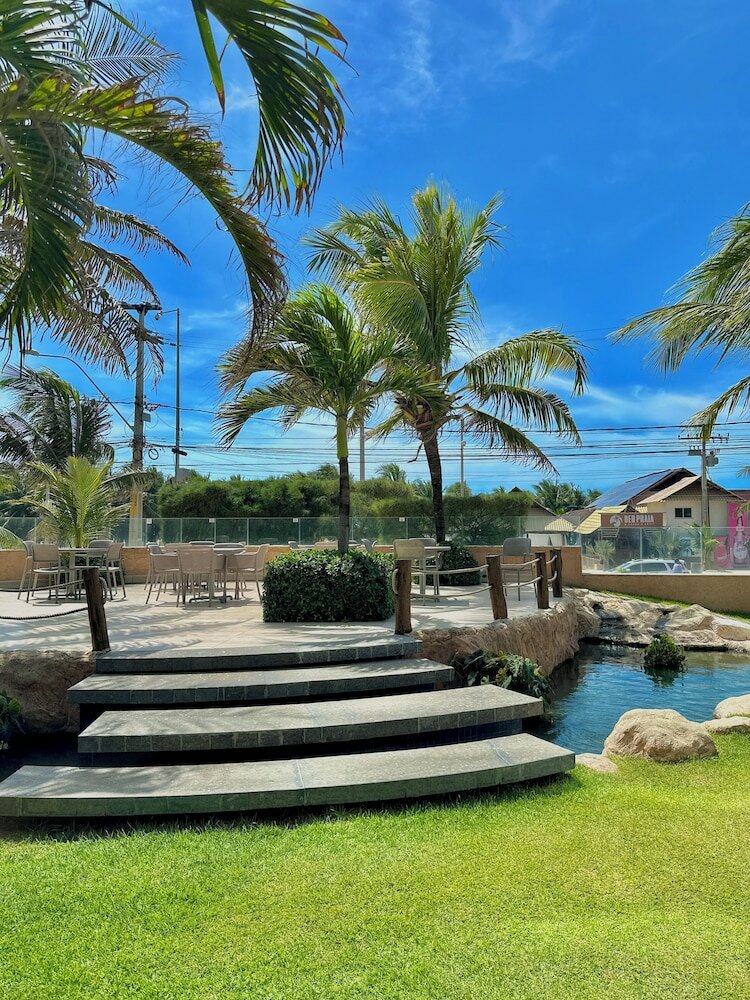 Фото Crocobeach Hotel