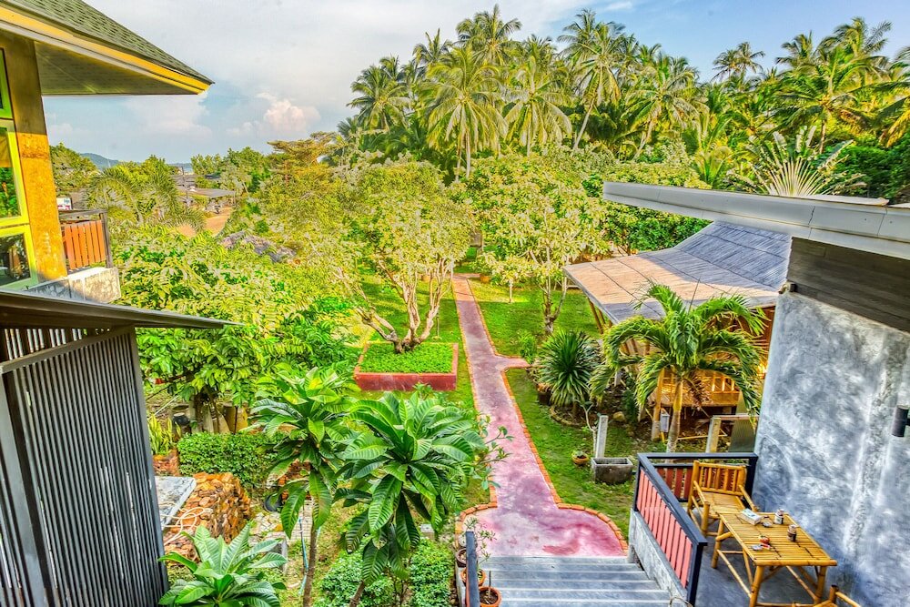 Фото отеля 2