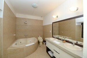 Гостиница Yabar Hotel Plaza