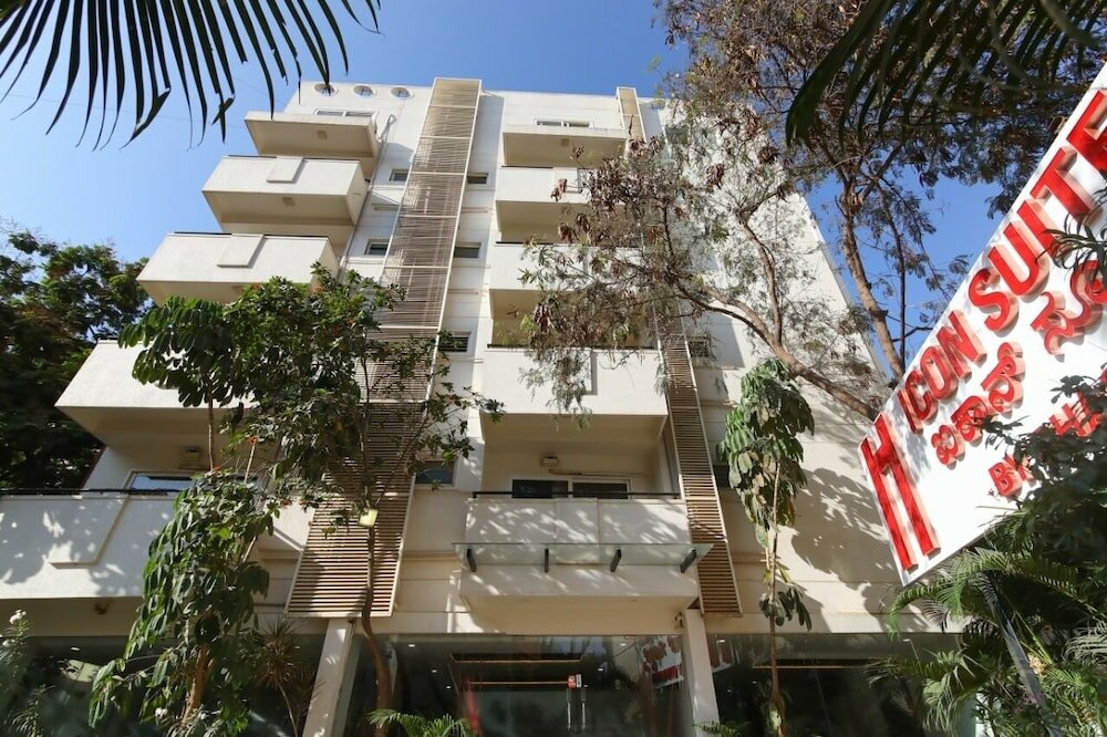 Фото Icon Suites by Bhagini