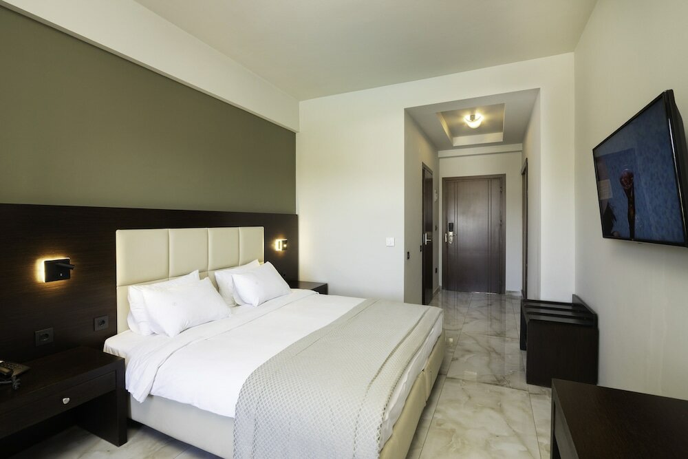 Фото Heaven Hotel