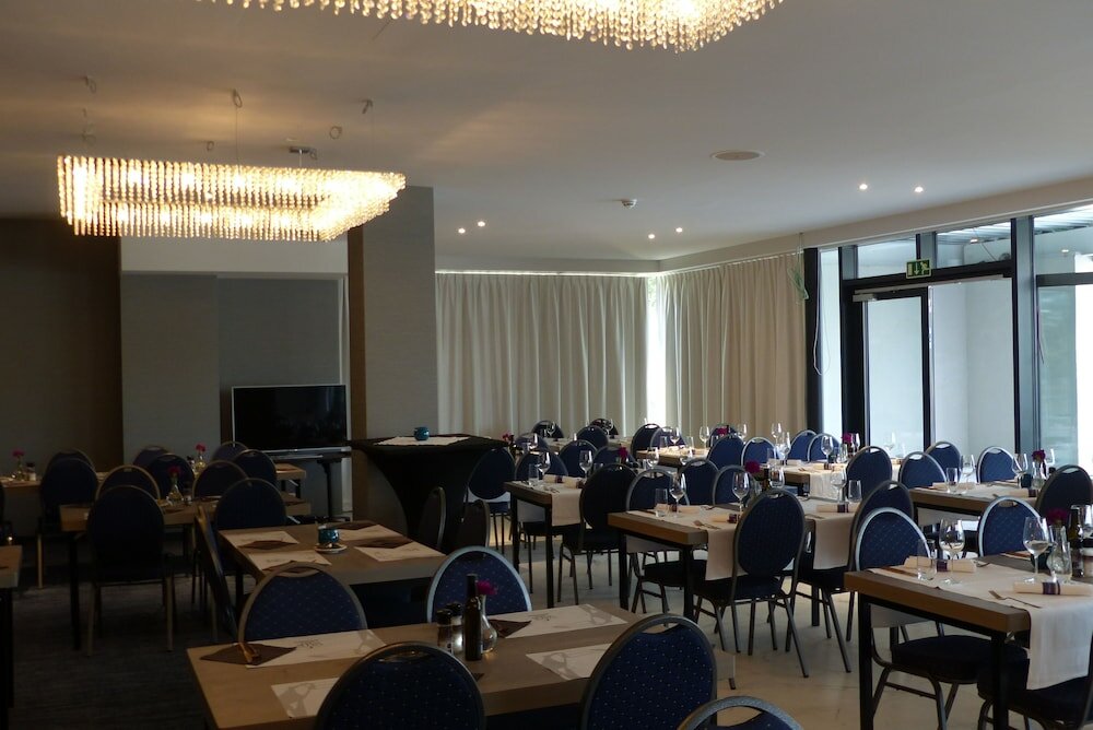 Фото Van der Valk Hotel Liège Congrès