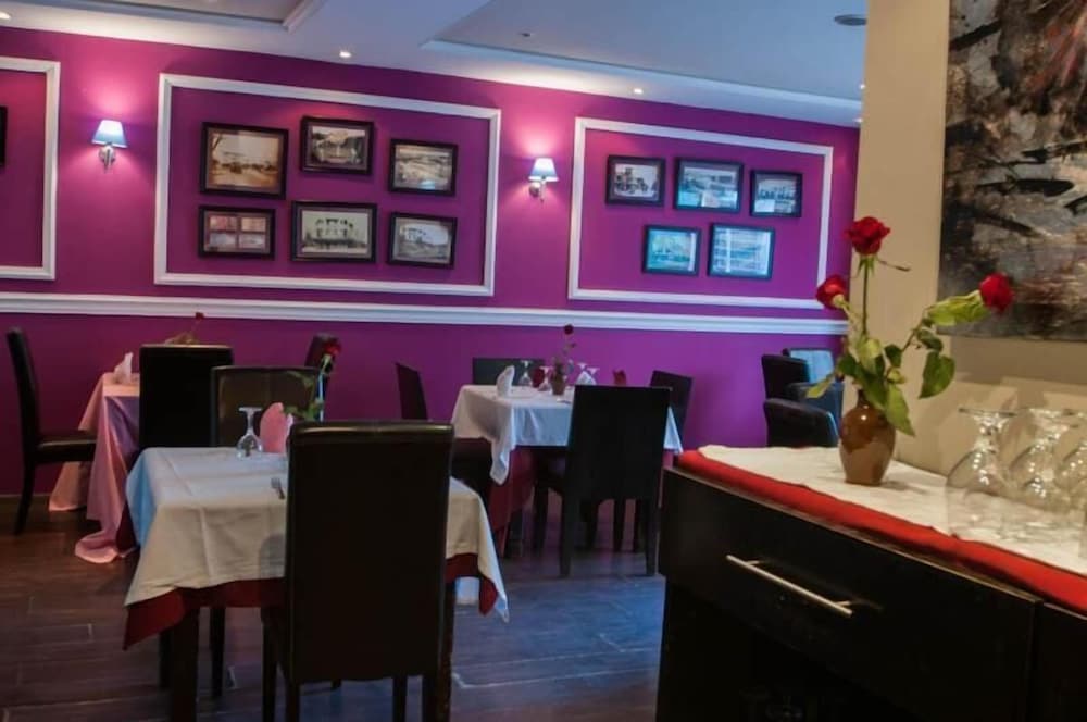 Фото Hotel De La Paix