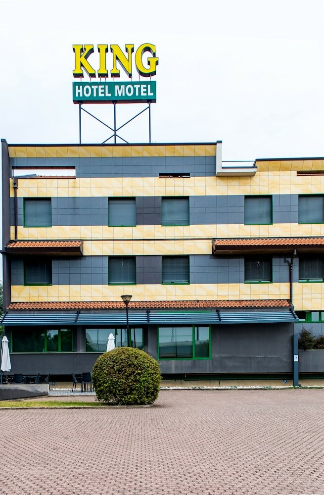 Фото Hotel King