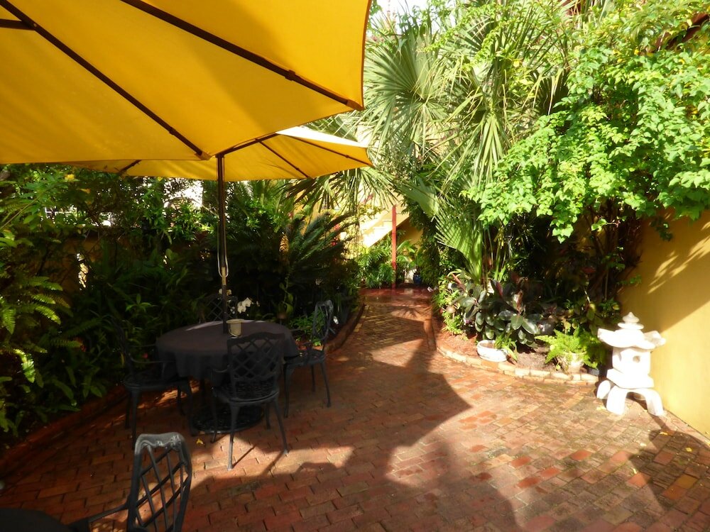 Фото Old City House Inn and Restaurant