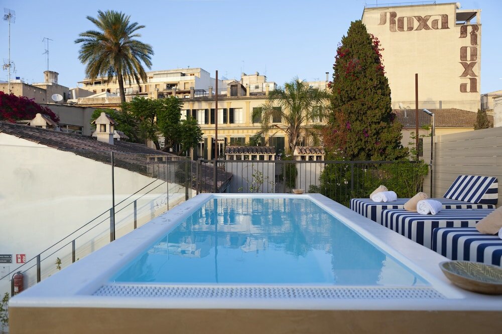 Фото M House Hotel