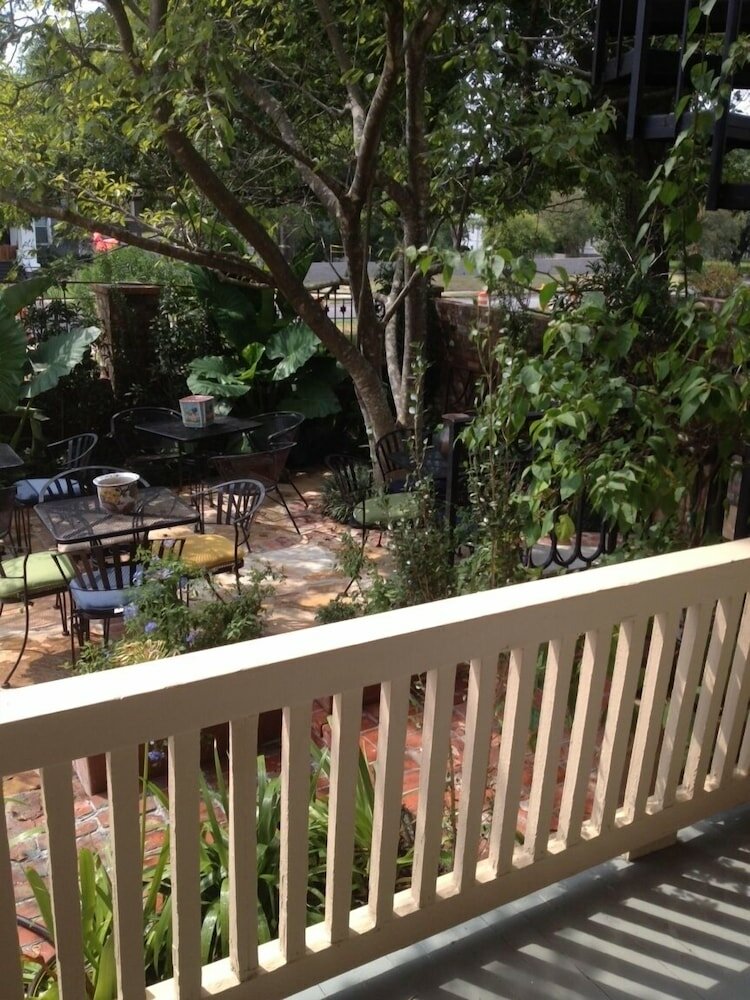 Фото Stay Fairfield - Fairfield Place and Fairfield Manor Bed & Breakfast