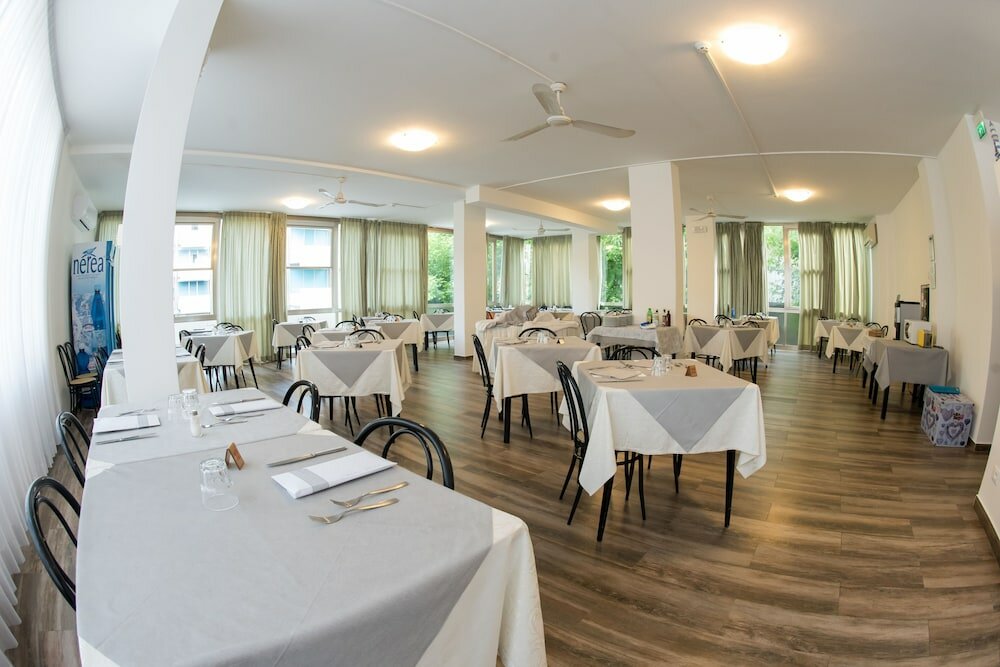 Фото Hotel Carmen