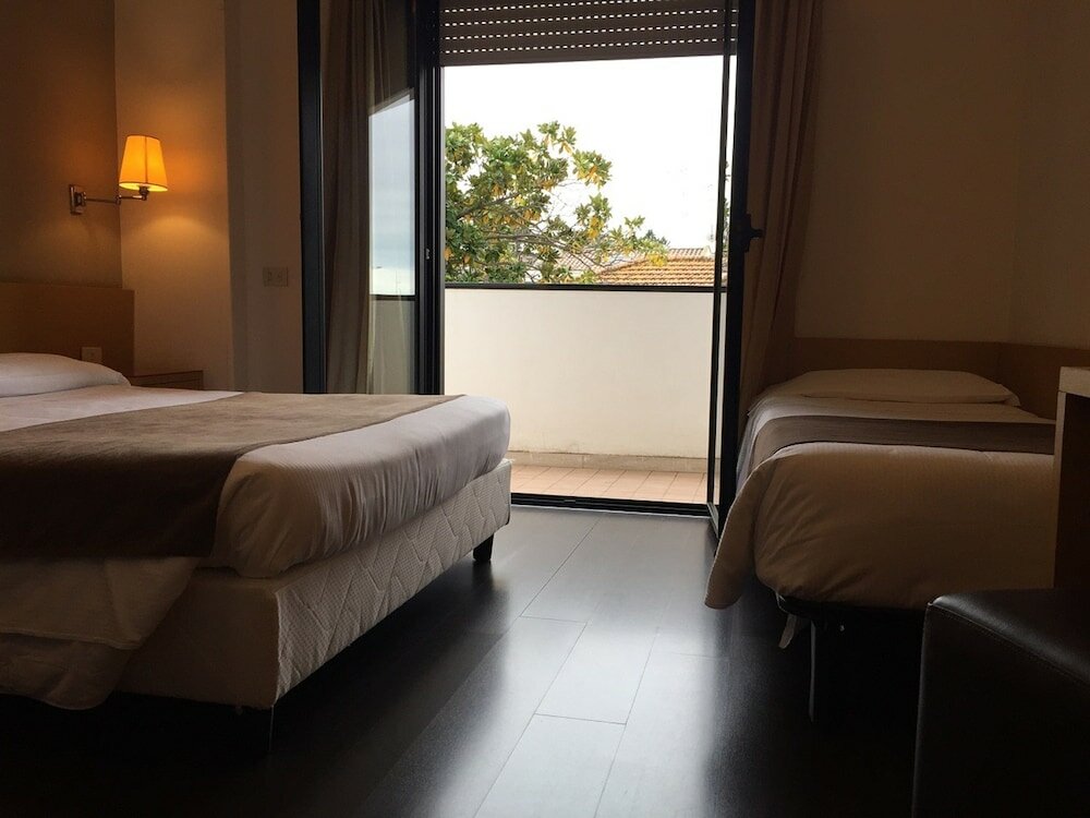 Фото Hotel Sisto V