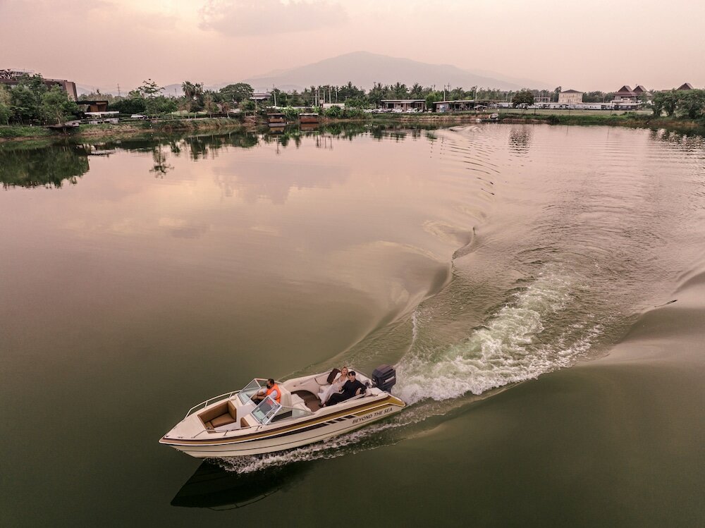 Фото Отель North Hill City Resort