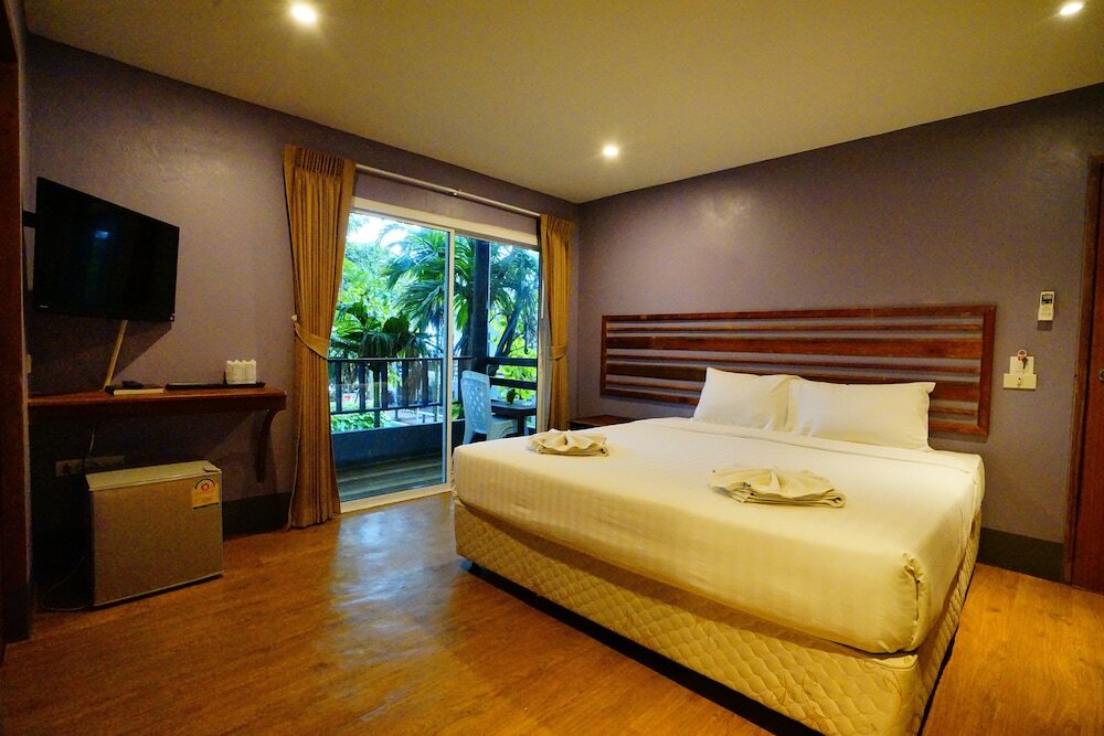 Фото Apple Beachfront Resort