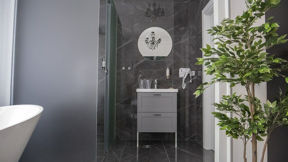 Фото Kings Palace Suites