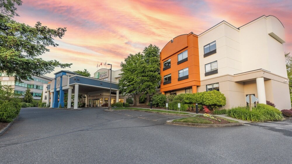 Фото Holiday Inn Express Bellingham, an Ihg Hotel