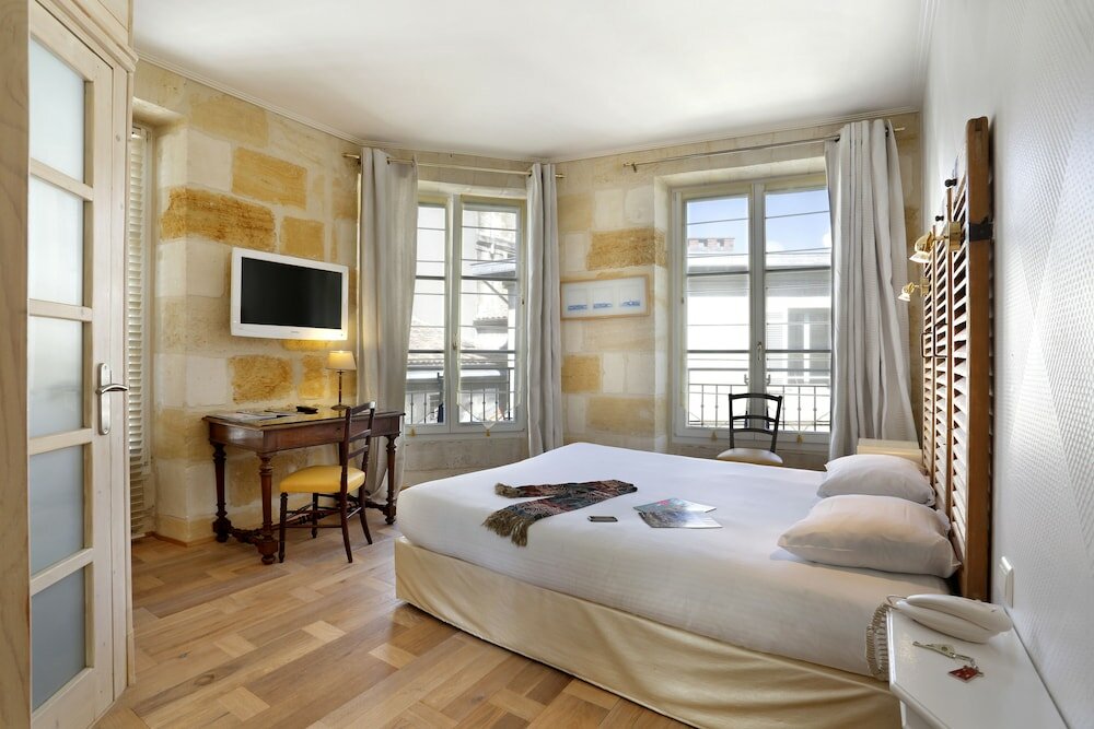 Фото Hôtel De La Tour Intendance