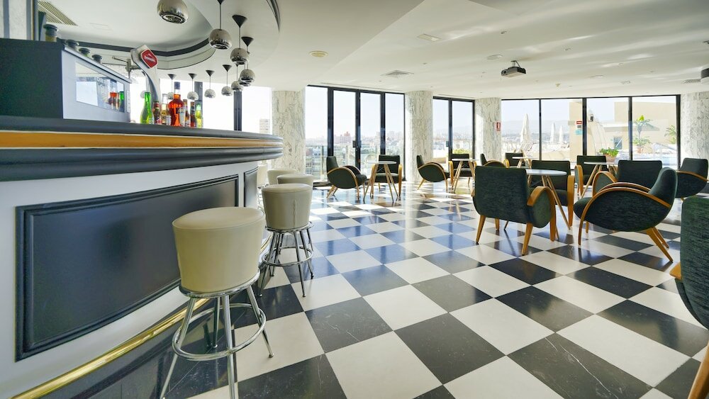 Фото Отель Bull Reina Isabel & Spa