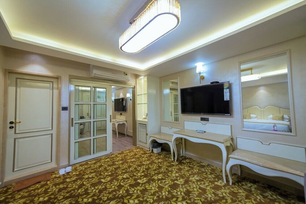 Фото Hotel Holiday Resort