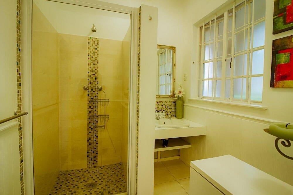 Фото Musgrave Avenue Guest Lodge