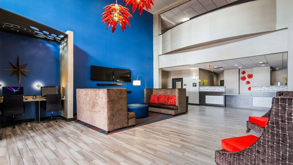 Фото Best Western Plus Tech Medical Center Inn